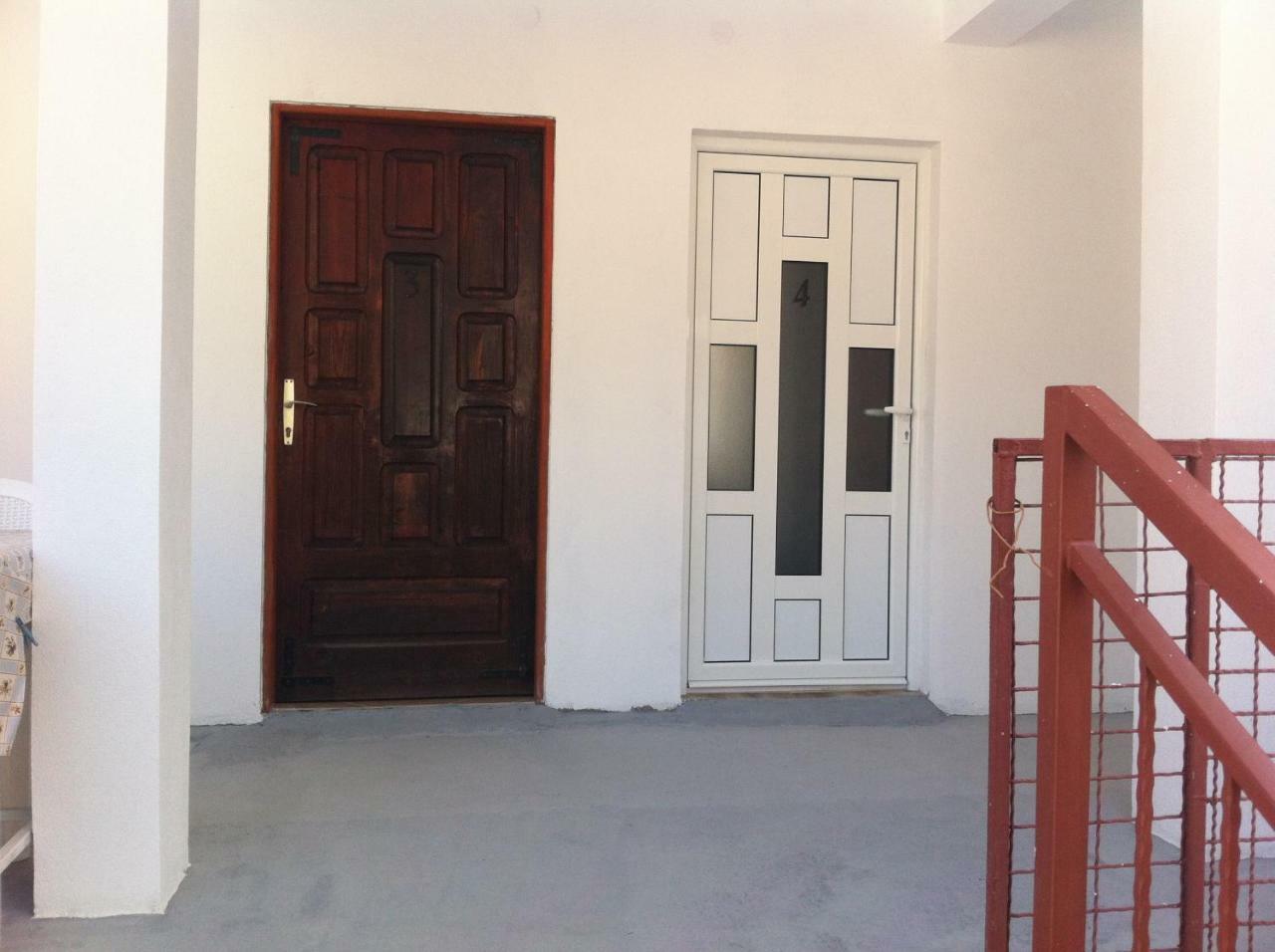 Bmt Apartmani Херцег Нови Екстериор снимка
