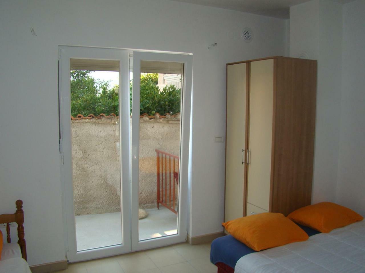 Bmt Apartmani Херцег Нови Екстериор снимка
