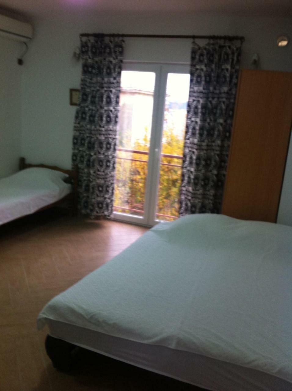 Bmt Apartmani Херцег Нови Екстериор снимка